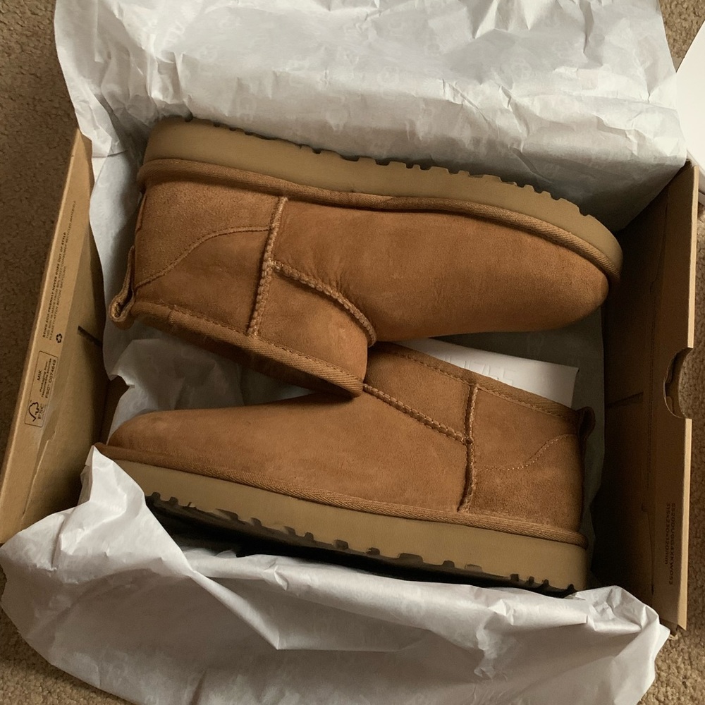 UGG Classic Ultra Mini
